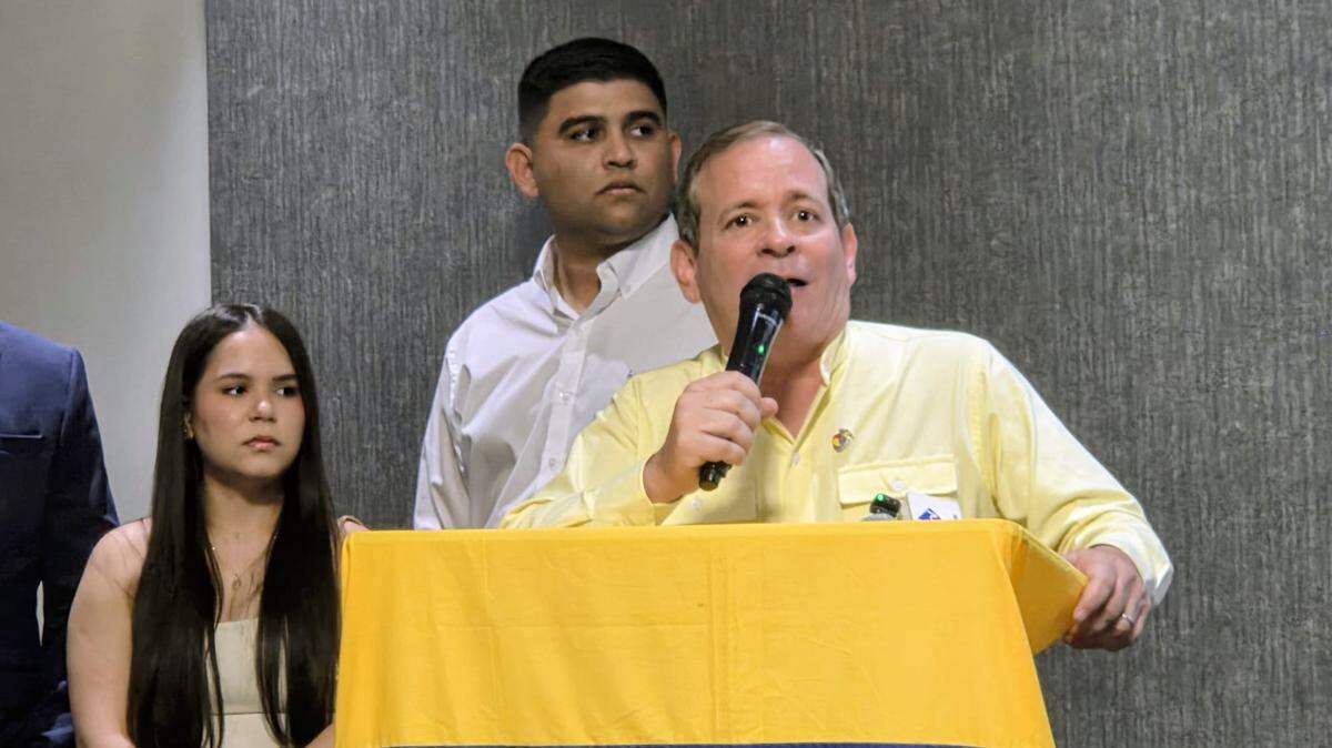 Juan Pablo Guanipa addresses members of the Venezuelan exile community during an event at the Aloft Hotel in Doral on May 1, 2026, calling for increased international pressure and unity to push for democratic change in Venezuela. Juan Pablo Guanipa addresses members of the Venezuelan exile community during an event at the Aloft Hotel in Doral on May 1, 2026, calling for increased international pressure and unity to push for democratic change in Venezuela.
